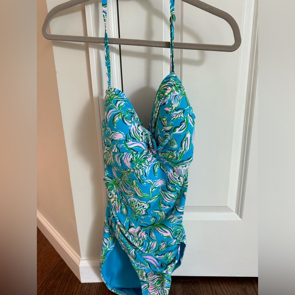Lilly Pulitzer Women’s One Piece Bathing Suit Size 16 NWT